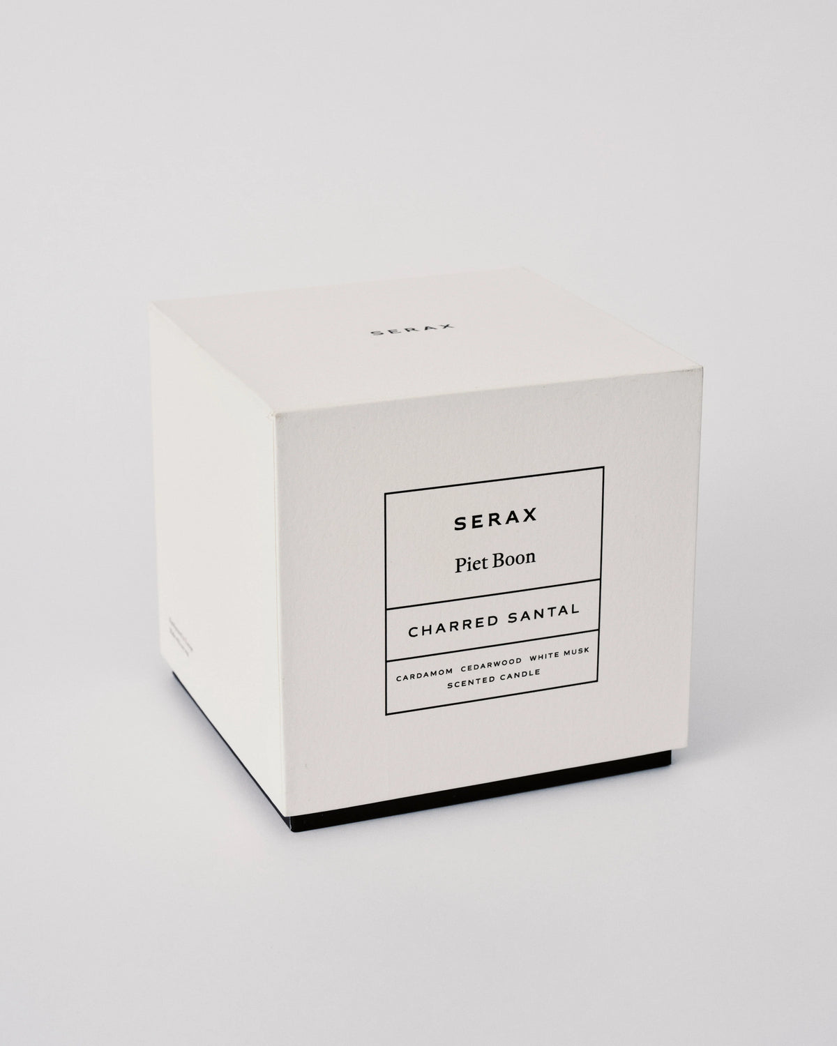 Scented Candle L Gold Charred Santal