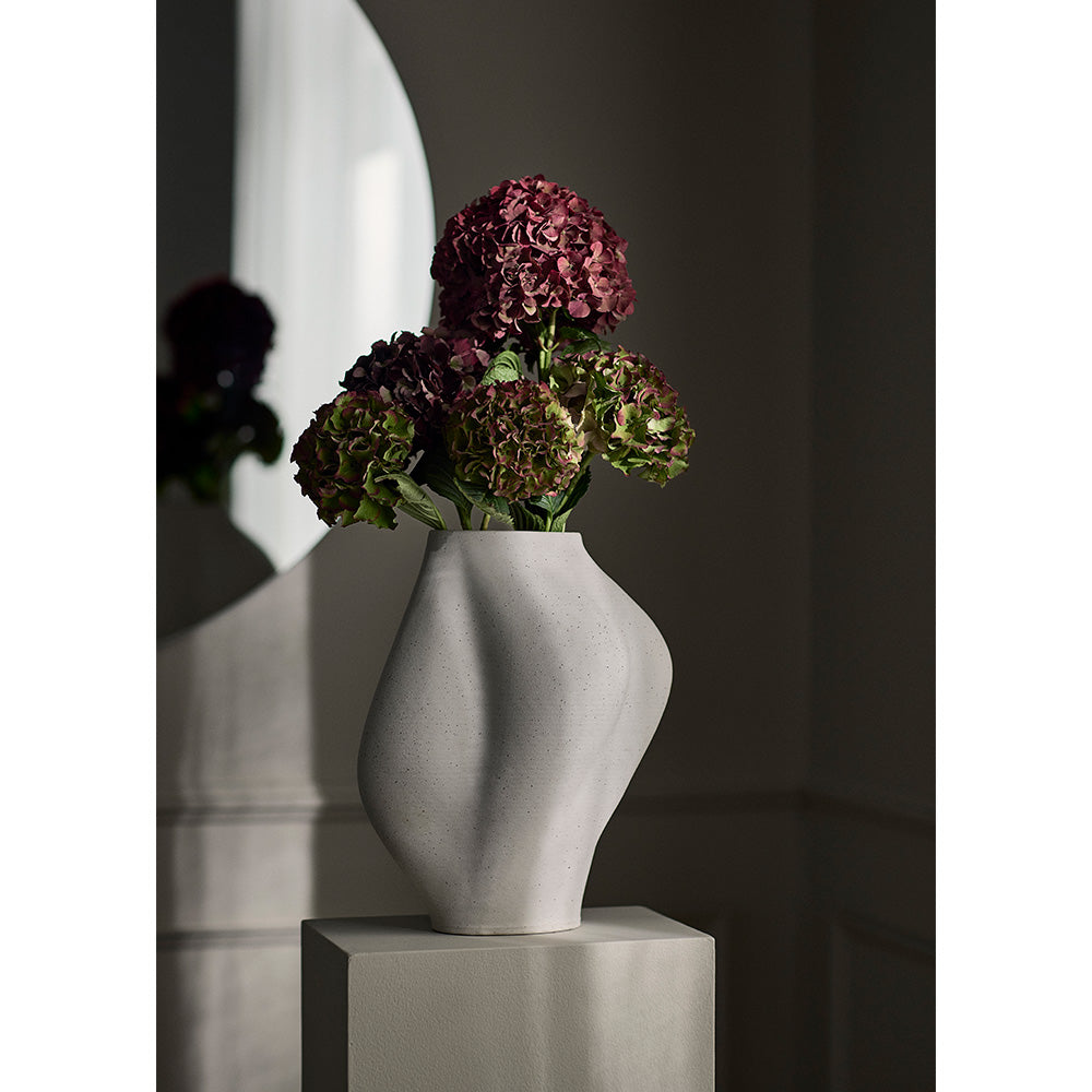 Saltare Vase Narrow Cream