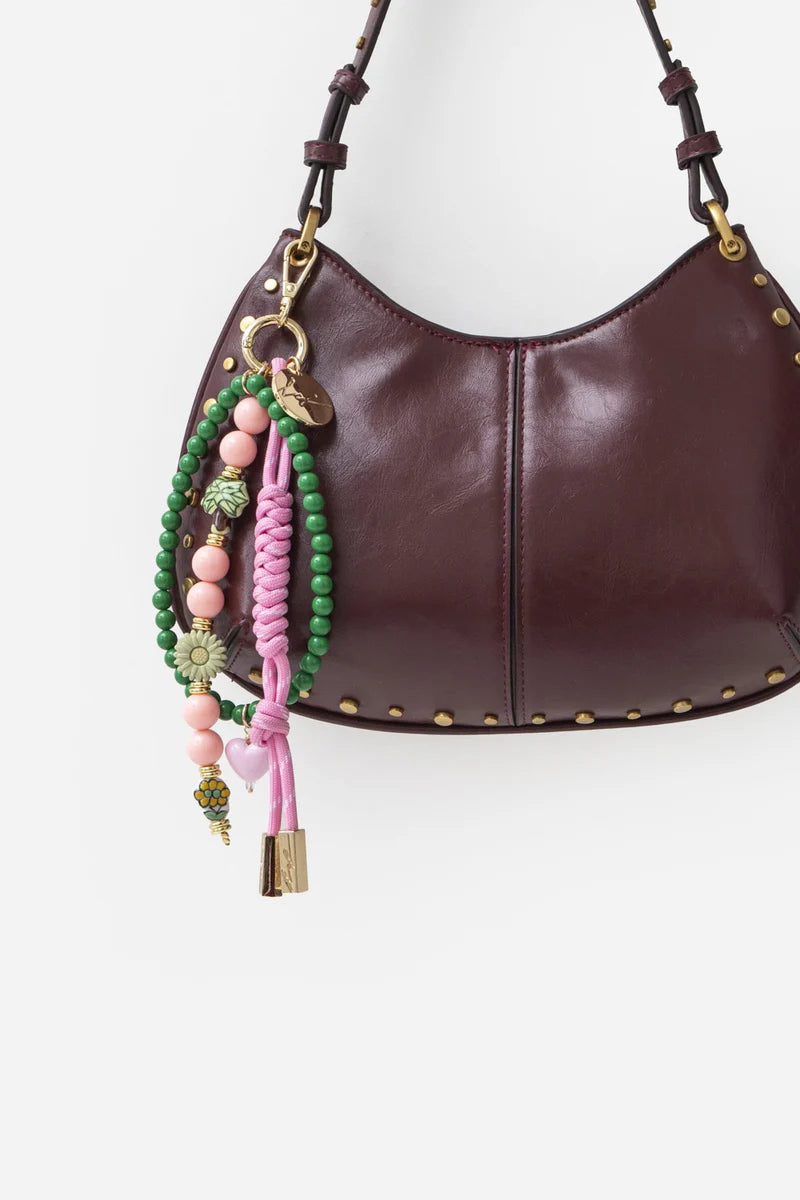 BOBBY ROSE ET PERLES VERTES