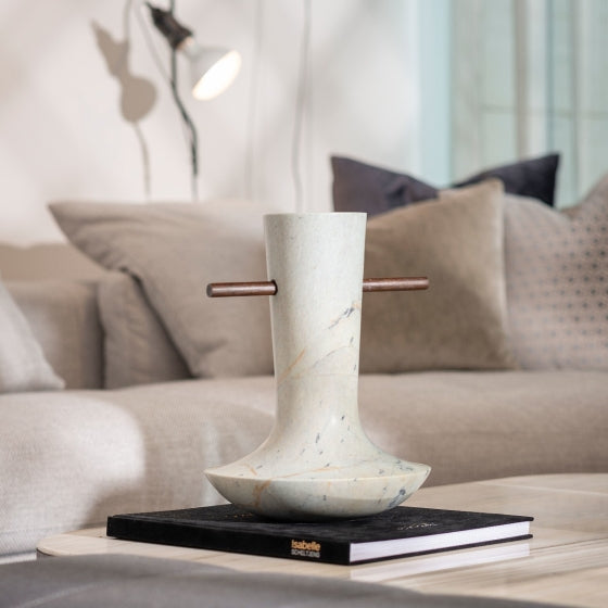 Ita Vase 03