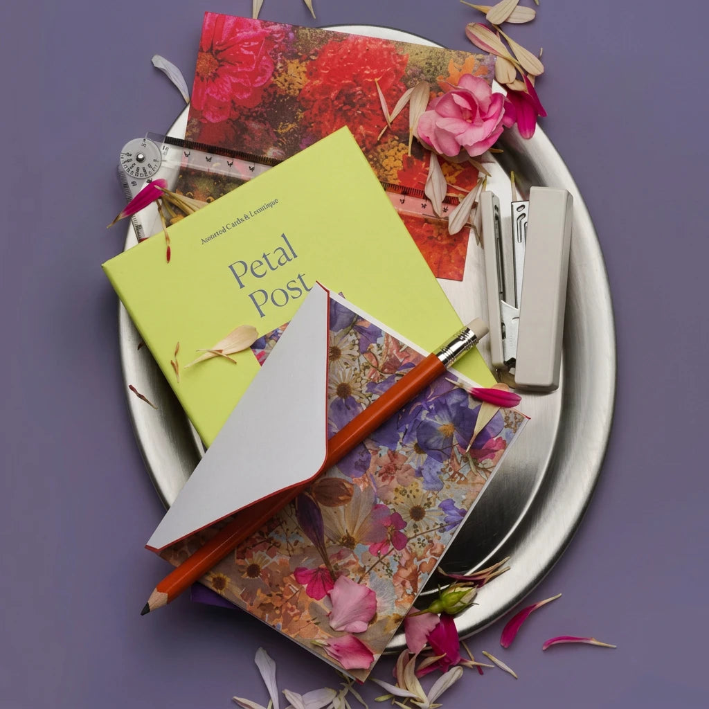 Petal Post Stationary Set