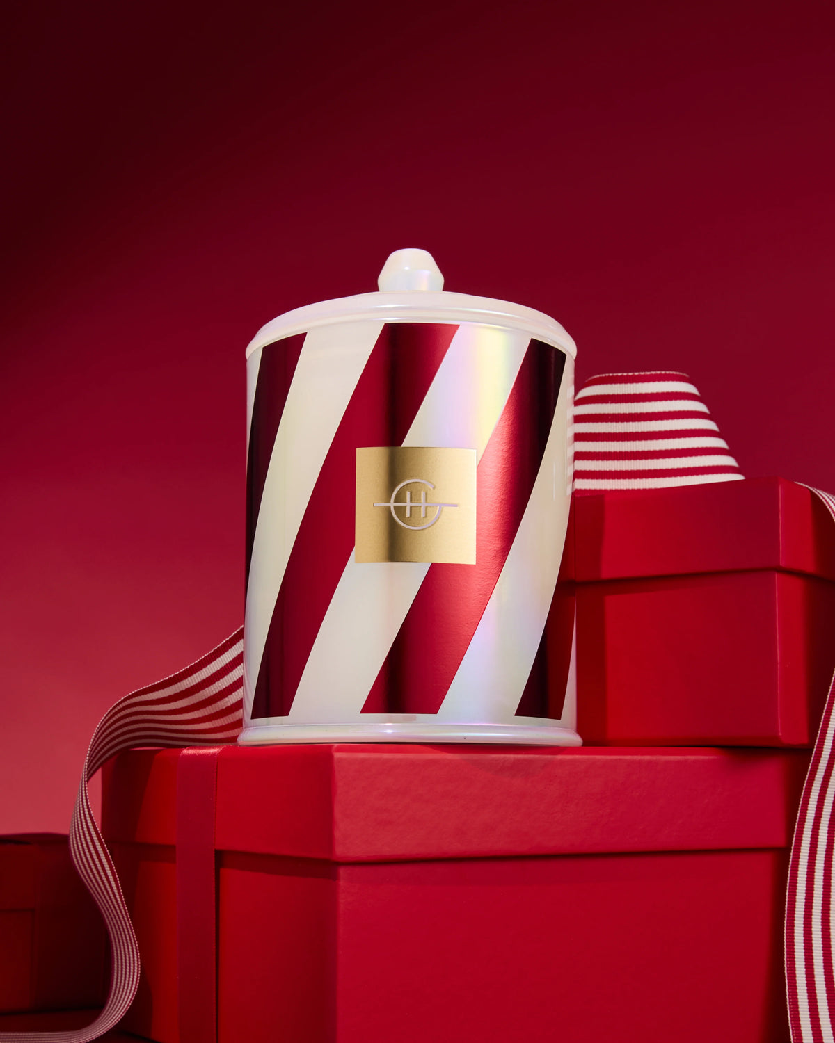 13.4 oz. Candle Christmas Naughty & Nice