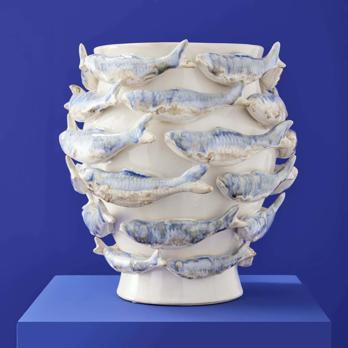 Vase Fish, White