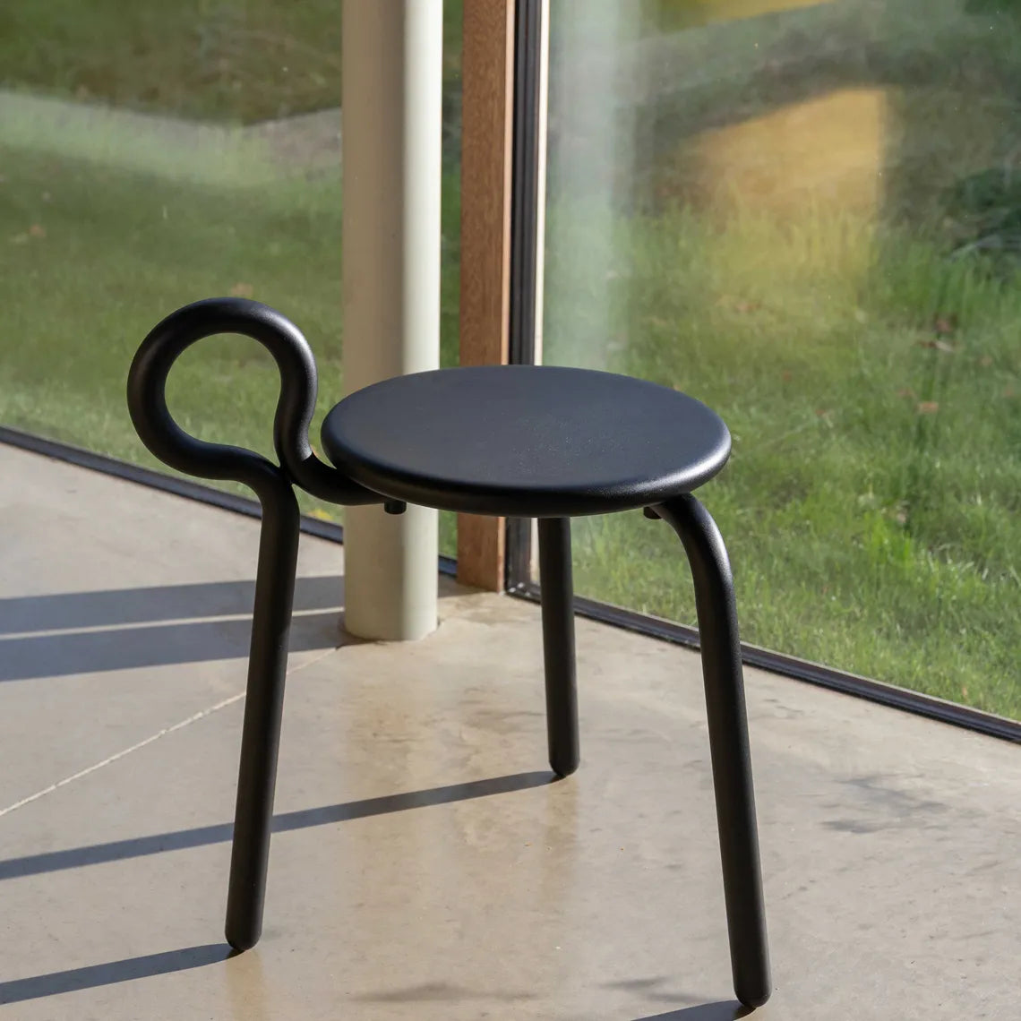 Stool Lasso Black