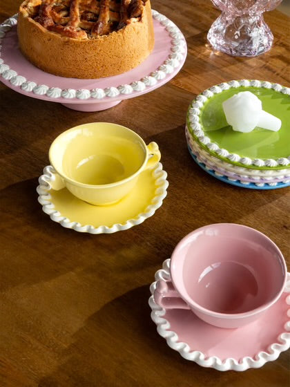 Cup & saucer whip yellow set of 2