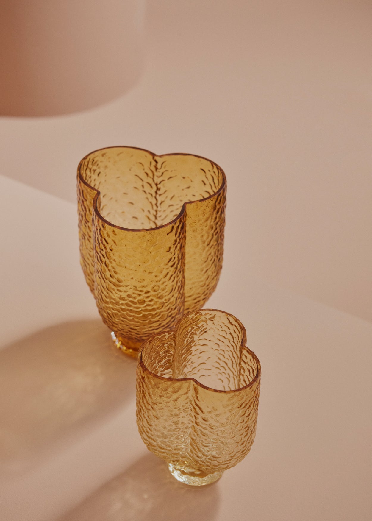 Arura Trio Vase Amber