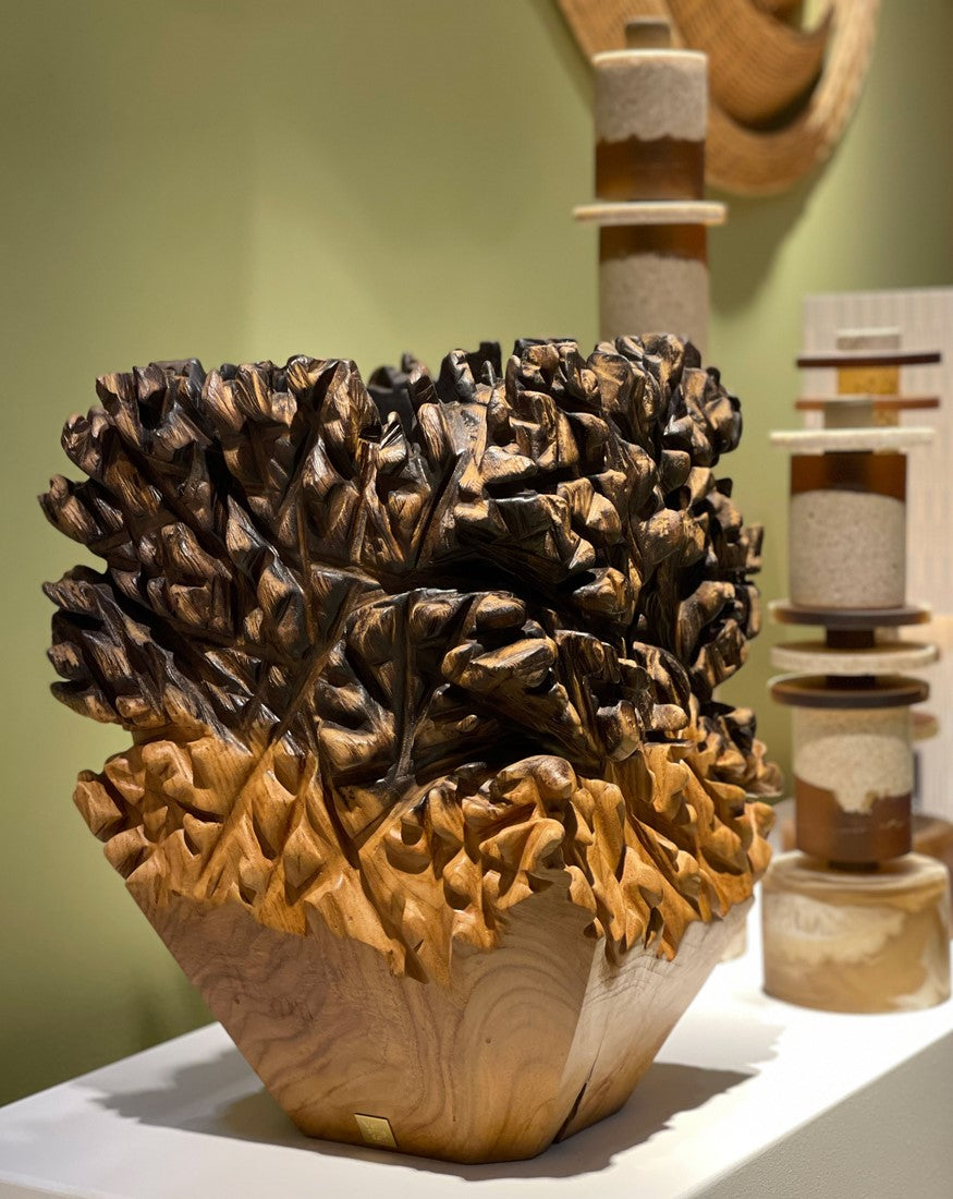 Sui Vase